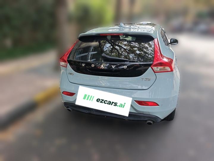 V40 2018 T3 photo 5