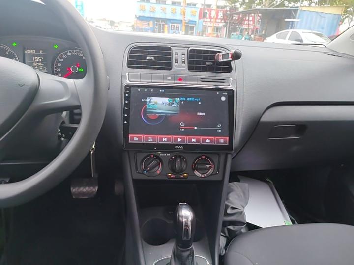 Polo 2016 1.4L AT photo 8