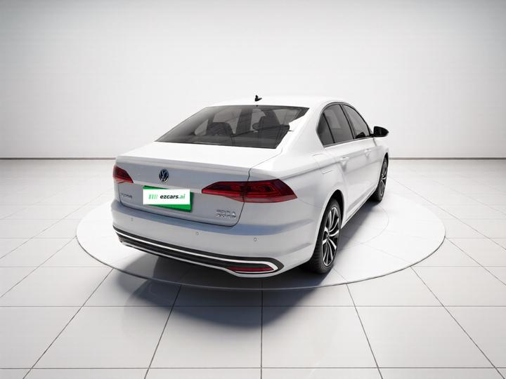 Bora 2023 200TSI DSG photo 5