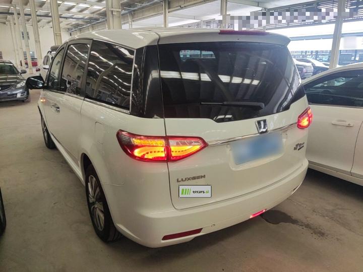 Luxgen 7 MPV 2019 2.0T Flagship photo 4