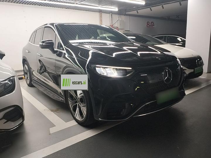 EQE SUV 2023 350 4MATIC Luxury photo 3