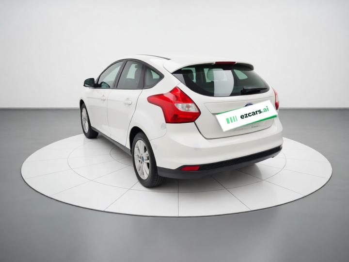 Focus 2012 Hatchback 1.6L MT Comfort photo 4