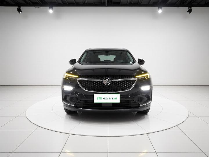 2022 652T AWD Avenir 6-Seater photo 2