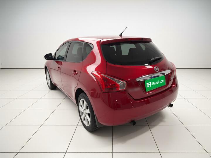 Tiida 2011 1.6L CVT Smart photo 4
