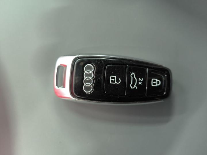 A7L 2024 45 TFSI quattro RS photo 8