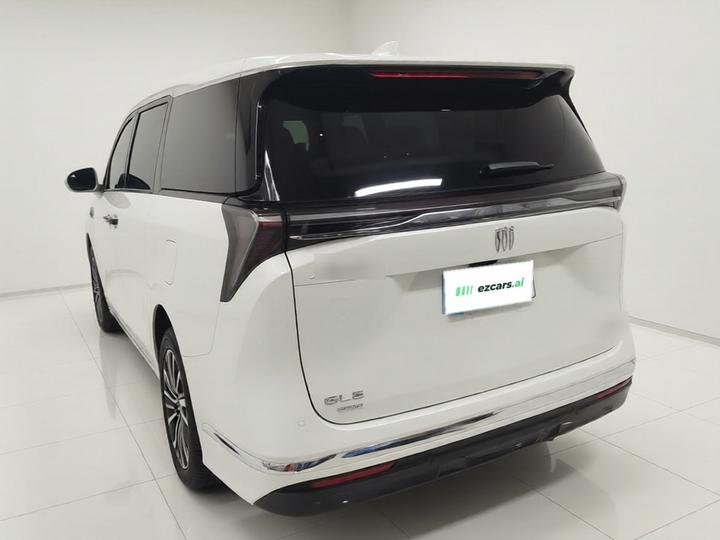 GL8 EV 2024 7-Seater photo 4