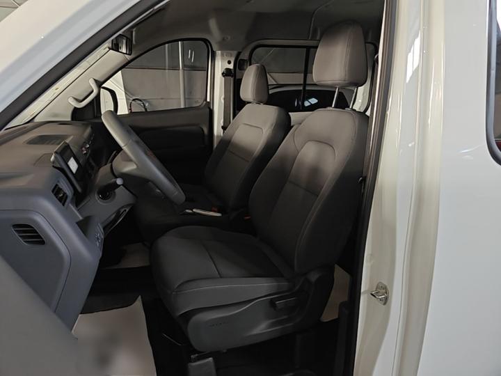 Wuling Pro 2026 405km EV Bus 6-Seater photo 6