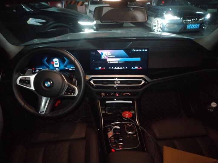 3 Series 2024 320Li M Sport Package photo 5