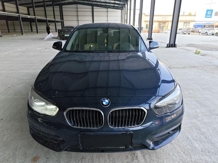 1 Series Imported 2016 118i Leading photo 2