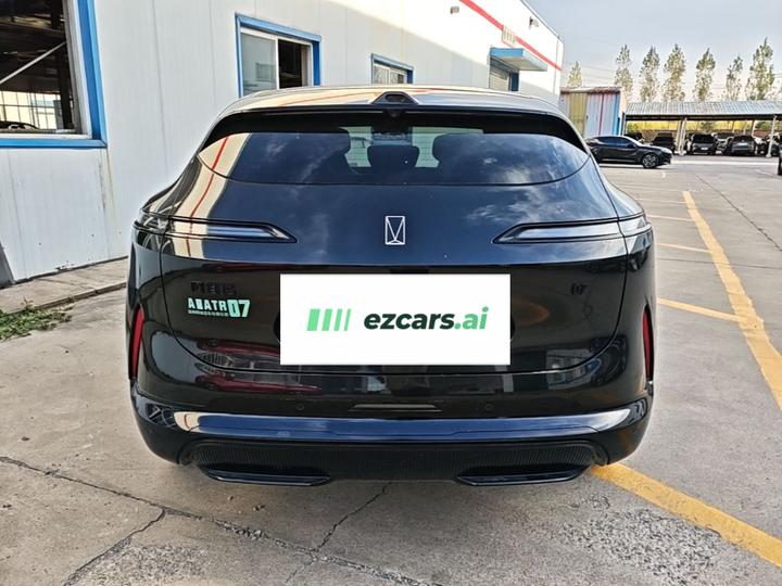 07 2026 Ultra EV AWD photo 5