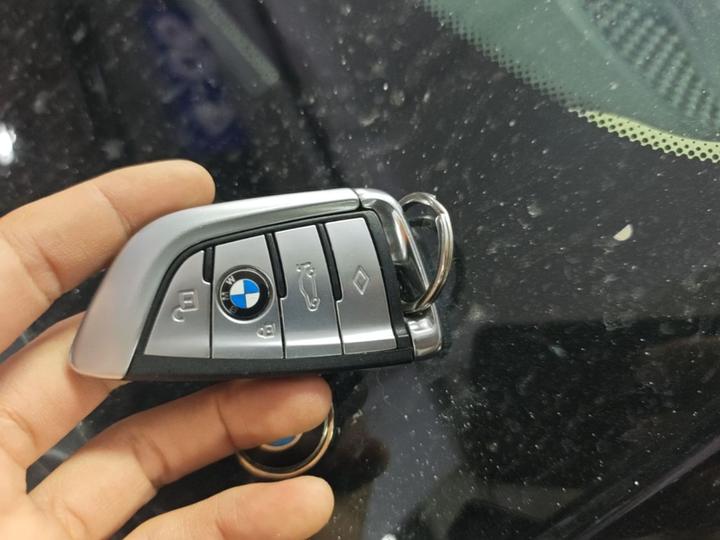 7 Series 2018 730Li Leading Excellence photo 8