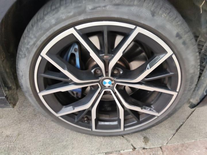 5 Series Imported 2022 530i M Sport Package photo 8