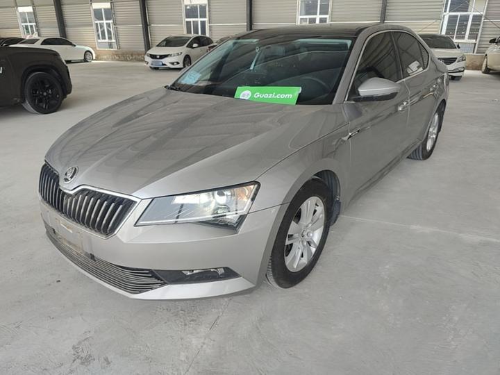 Superb 2016 TSI280 DSG