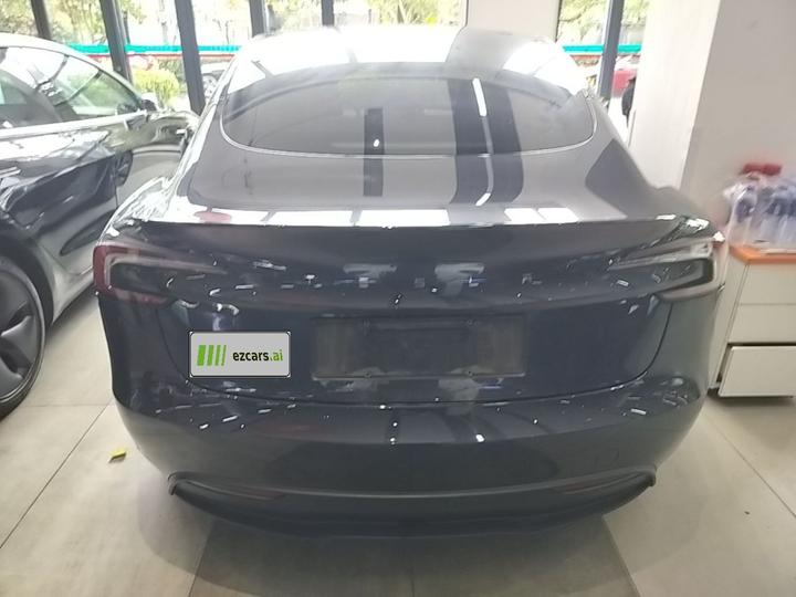 Model 3 2025 RWD photo 5