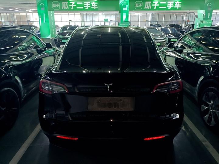Model Y 2022 Facelift RWD photo 3