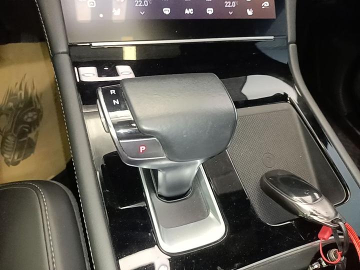 Li Auto ONE 2020 EREV 6-Seater photo 5
