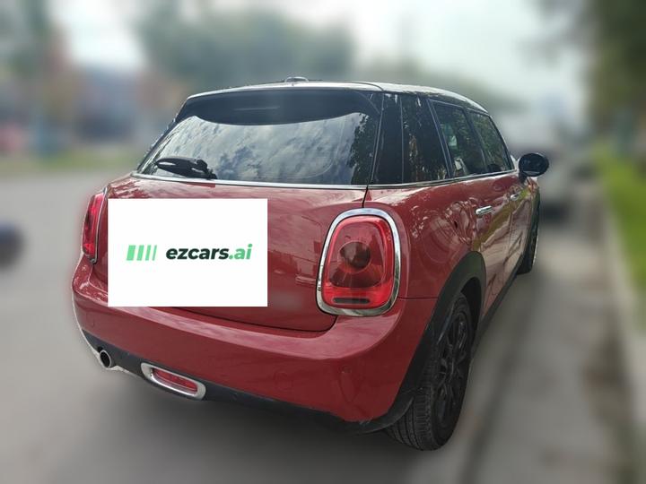 2016 1.5T COOPER 5-Door photo 6