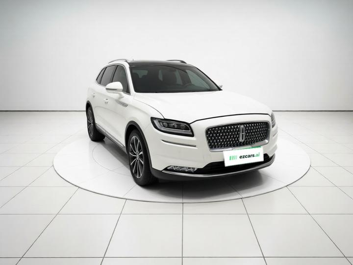 Nautilus 2021 2.0T AWD photo 3