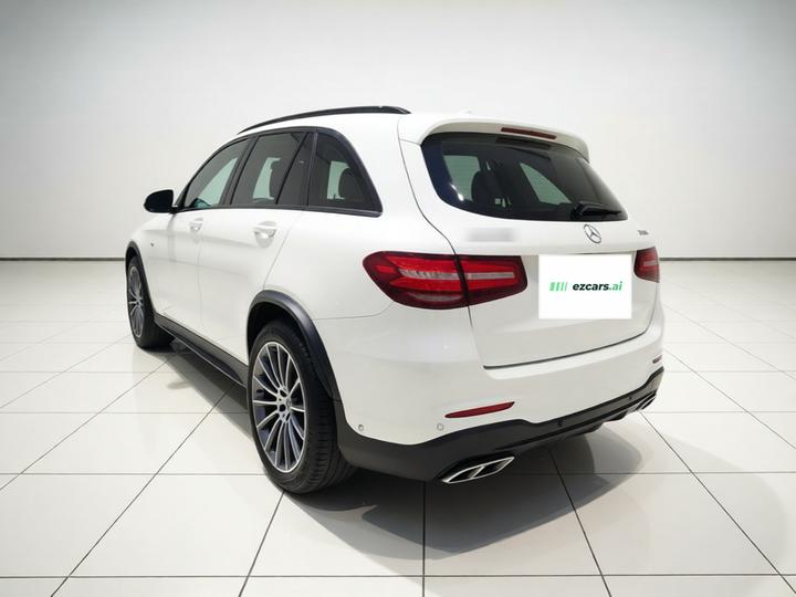 GLC AMG 2017 AMG GLC 43 4MATIC photo 4