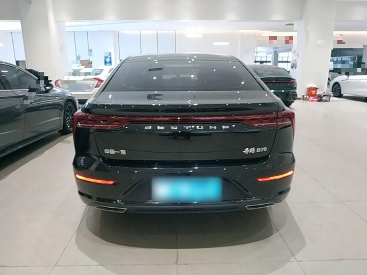 Bestune B70 2023 3rd Gen 1.5T AT photo 5