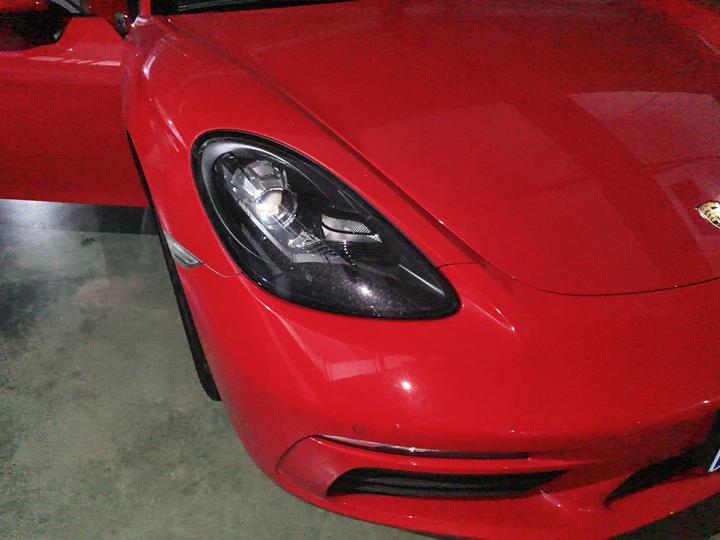 718 2020 Cayman 2.0T photo 7