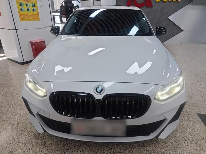1 Series 2022 125i M Sport photo 2