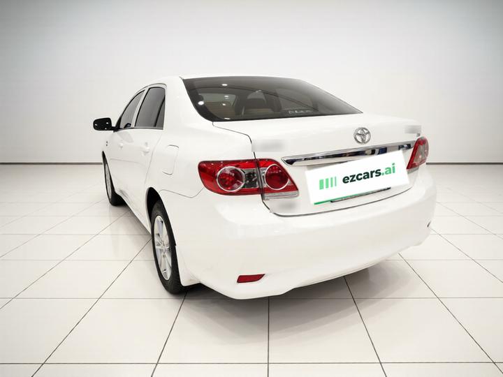 Corolla 2011 1.6L AT GL photo 4