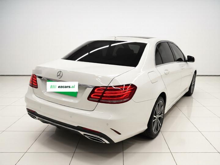 E-Class 2015 Facelift E 200 L Sport photo 4