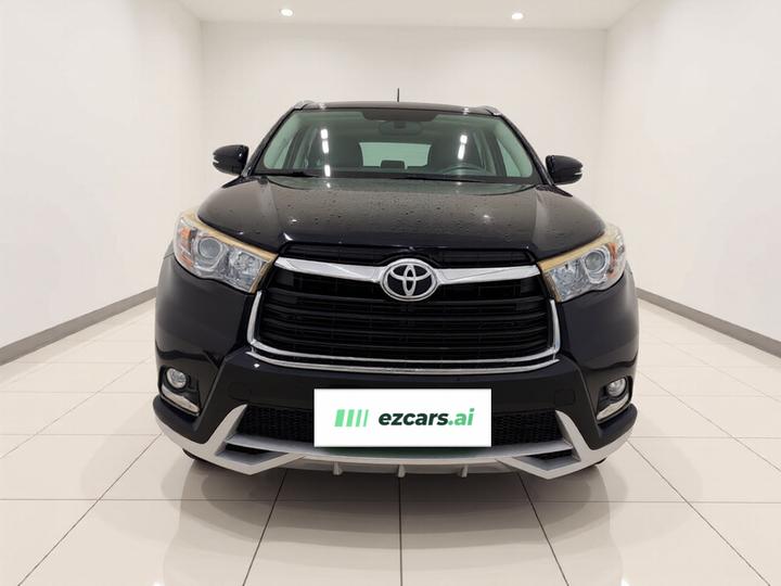 Highlander 2015 2.0T AWD Luxury 7-Seater photo 2