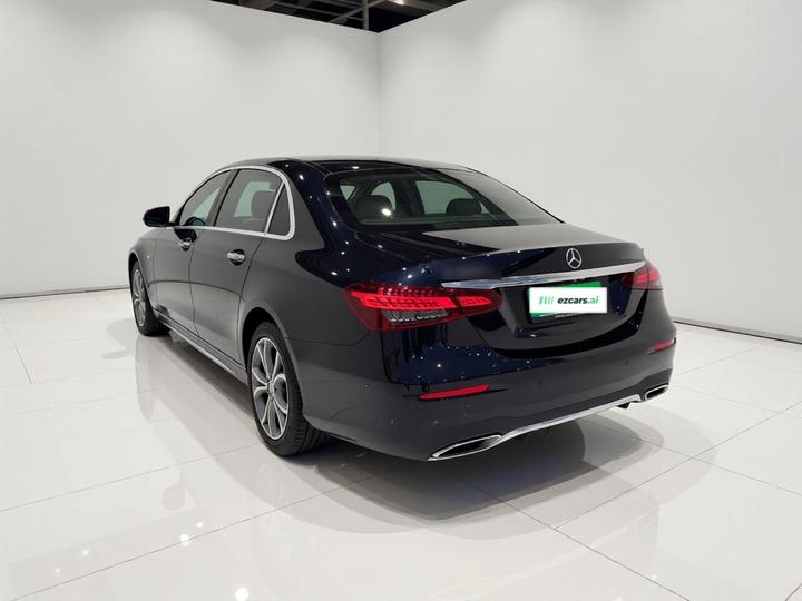 E-Class 2021 Facelift E 300 L Sport Luxury photo 4