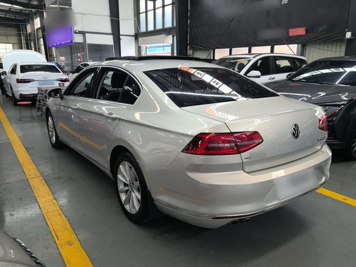 Magotan 2018 330TSI DSG Leading photo 4
