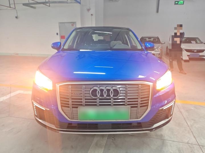Q2L e-tron 2019 Q2L e-tron EV Smart photo 2