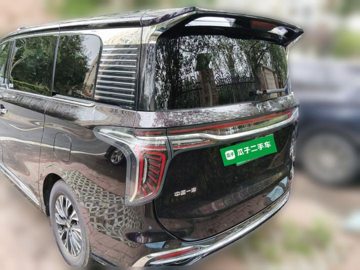 HQ9 PHEV 2024 2.0T AWD Luxury photo 5