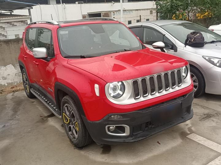Renegade 2017 180T AT Smart photo 3