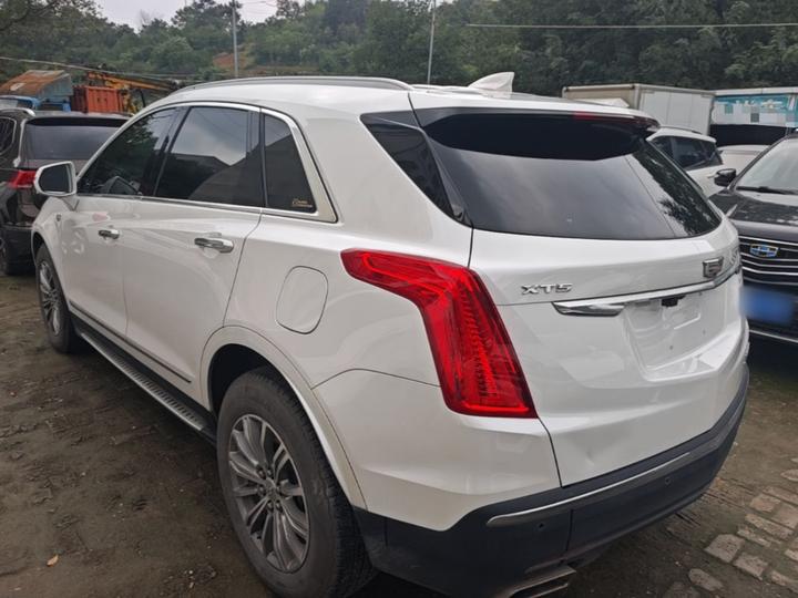 XT5 2018 25T Luxury photo 4