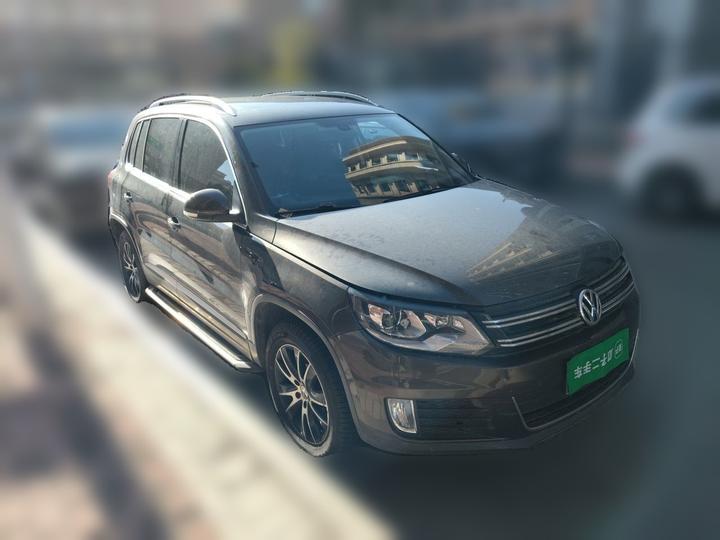 Tiguan 2015 1.8TSI AT RWD Luxury photo 3