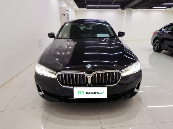 5 Series 2021 525Li Luxury photo 2