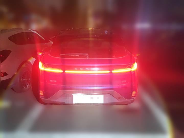 SERES SF5 2021 AWD photo 5