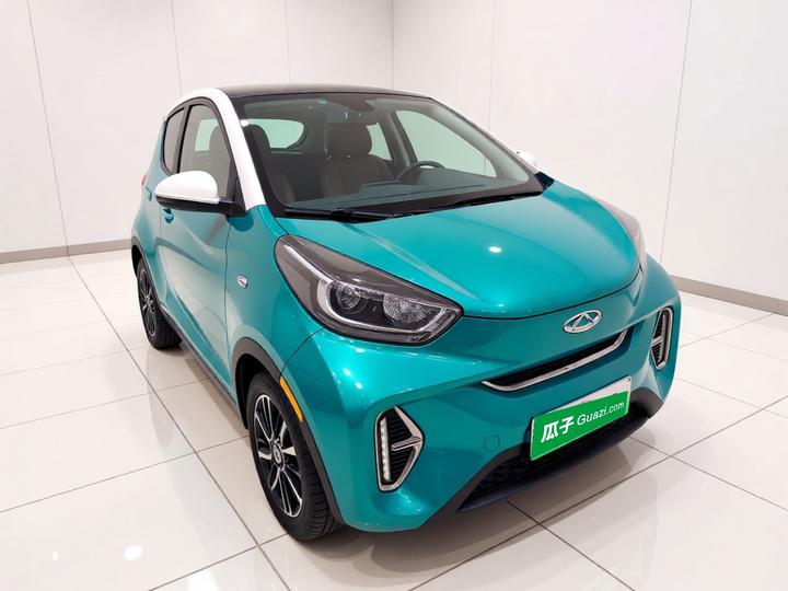 QQ Little Ant 2022 NCM 30kW 301km photo 3