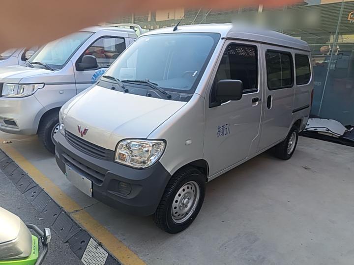 Wuling Zhiguang 2023 1.5L 5/7-Seater