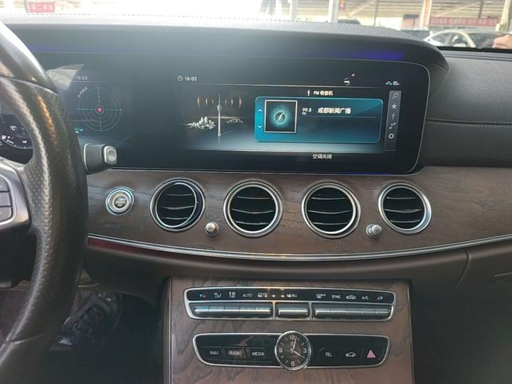 E-Class 2018 Facelift E 200 L photo 8