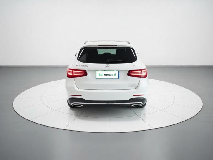 GLC 2019 GLC 260 L 4MATIC Dynamic photo 5