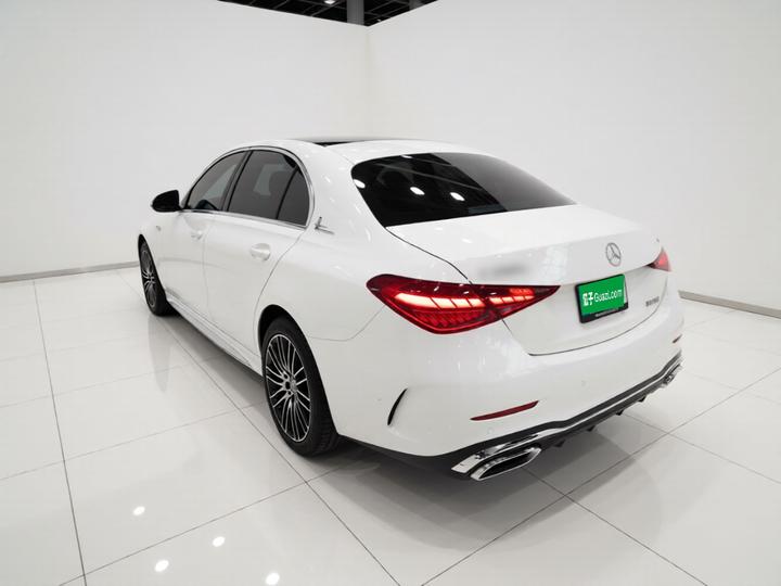 C-Class 2023 C 260 L Sport photo 4