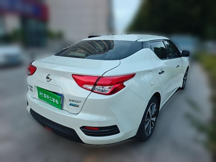 2016 1.6L CVT photo 6