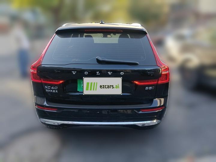 XC60 2024 B5 AWD Luxury photo 3