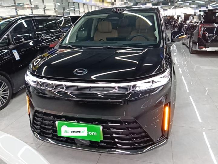 GAC Trumpchi E8 EV 2026 Ultra photo 2