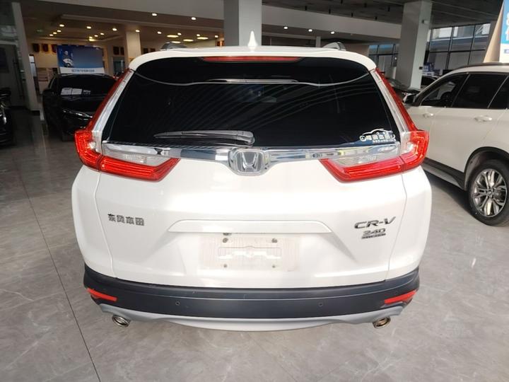 CR-V 2017 240TURBO CVT RWD photo 3
