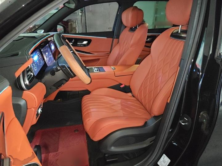 2026 400T AWD 6-Seater photo 6