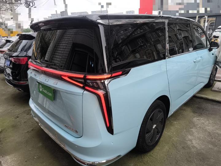 MAXUS Dajia 9 2022 Long Range Flagship photo 4
