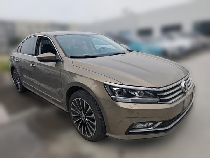 Passat 2016 330TSI DSG photo 3